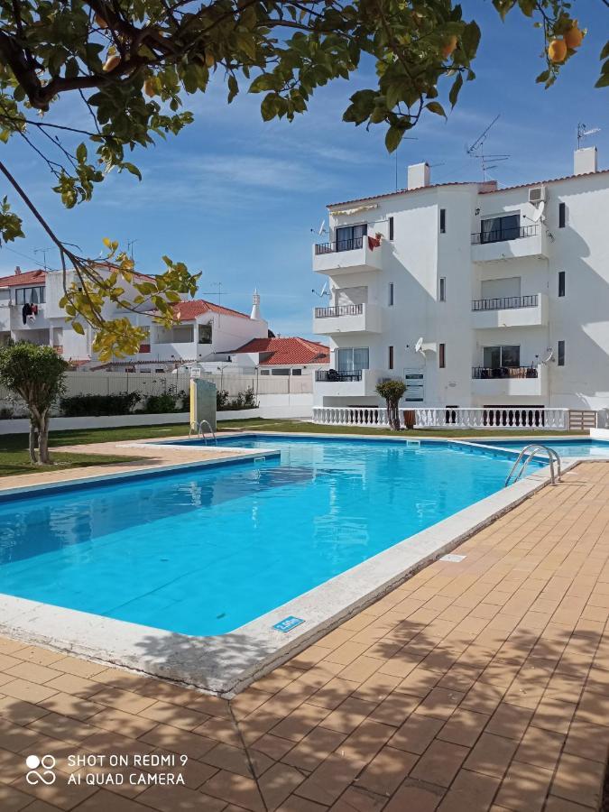 Cozy Apartment Oura Beach Albufeira Exteriör bild